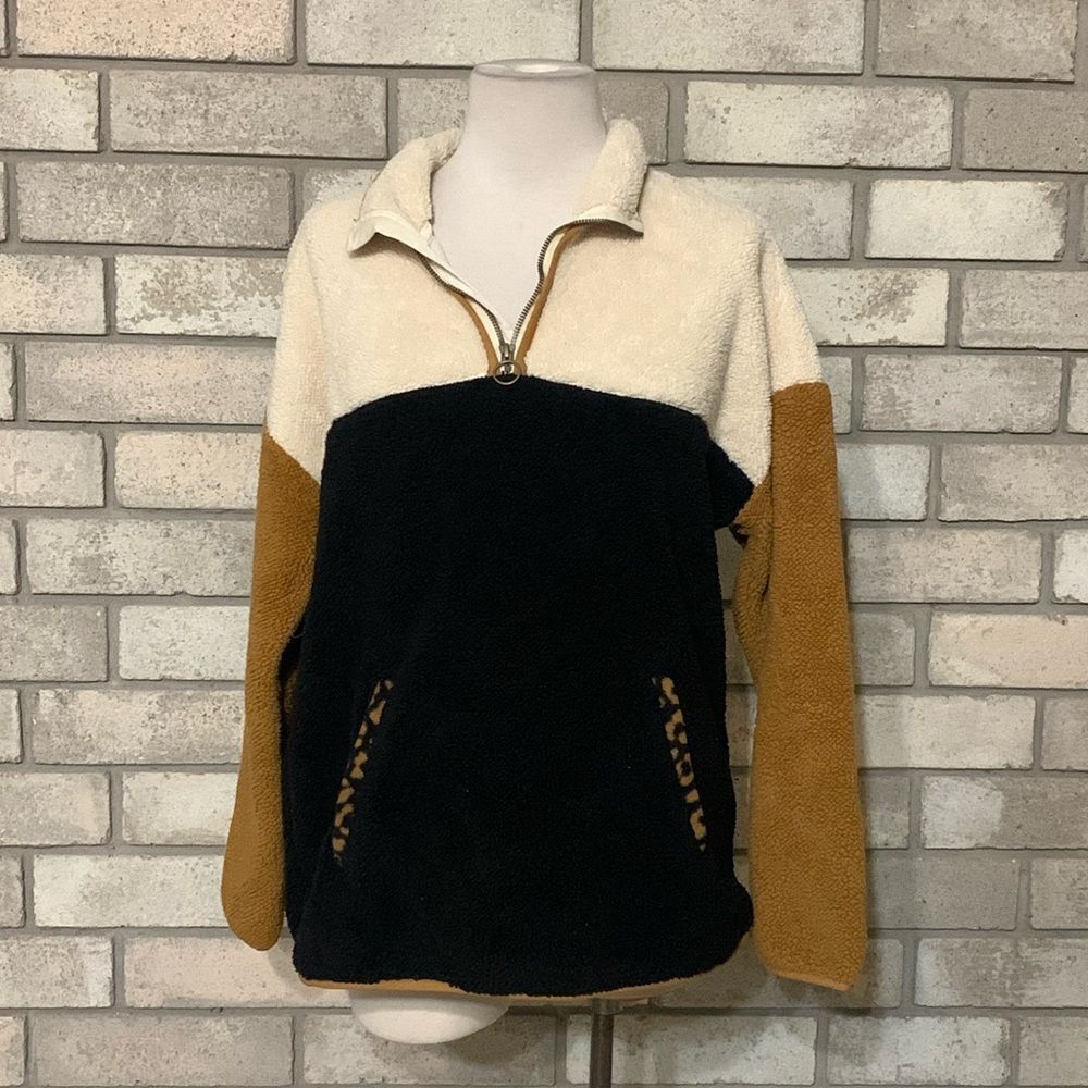 3for$20 sweater small